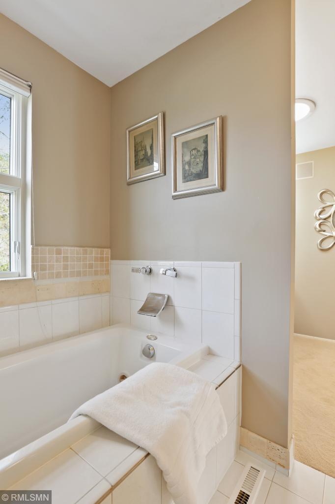 5399 Carlson Road Shoreview, MN 55126 - Photo 37 of 52 Gallery Image 37
