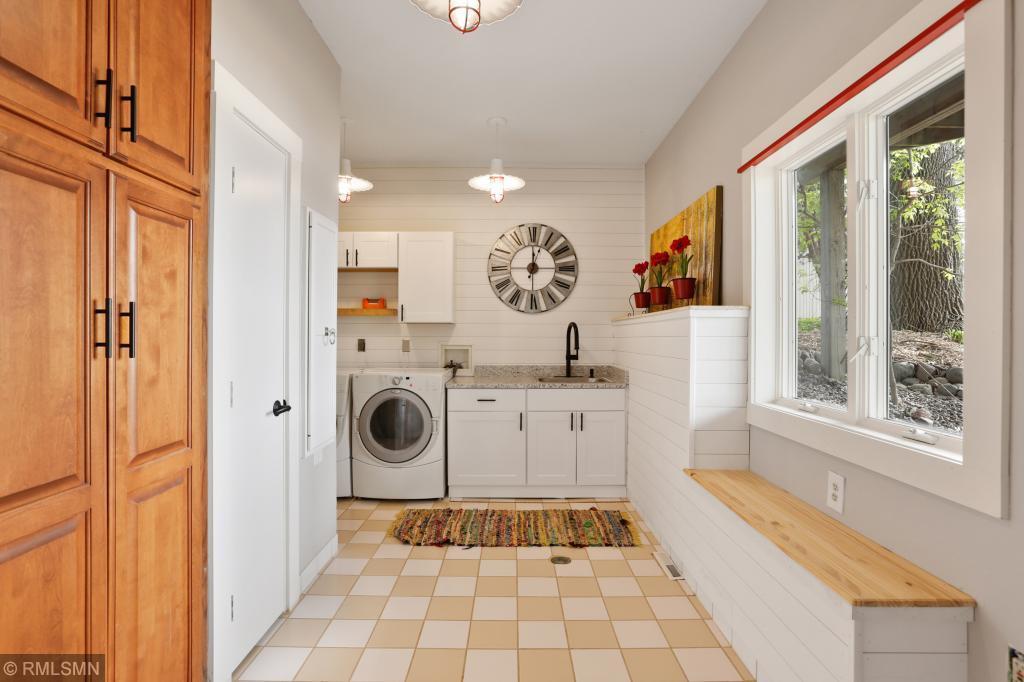 5399 Carlson Road Shoreview, MN 55126 - Photo 41 of 52 Gallery Image 41