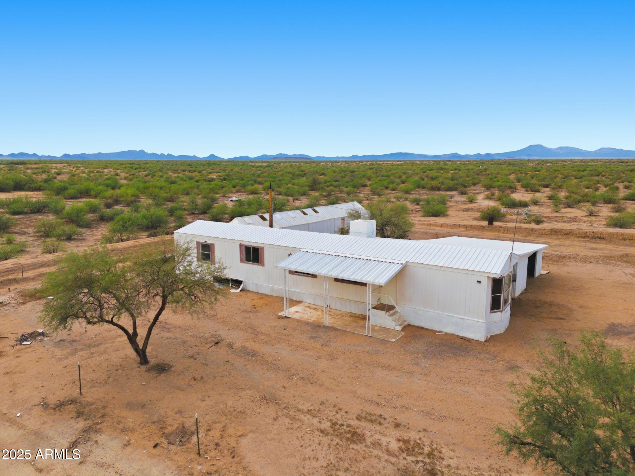 9156 South Thornton Road Casa Grande, AZ 85193 - Photo 4 of 24 5-web-or-mls-005_ListerPros