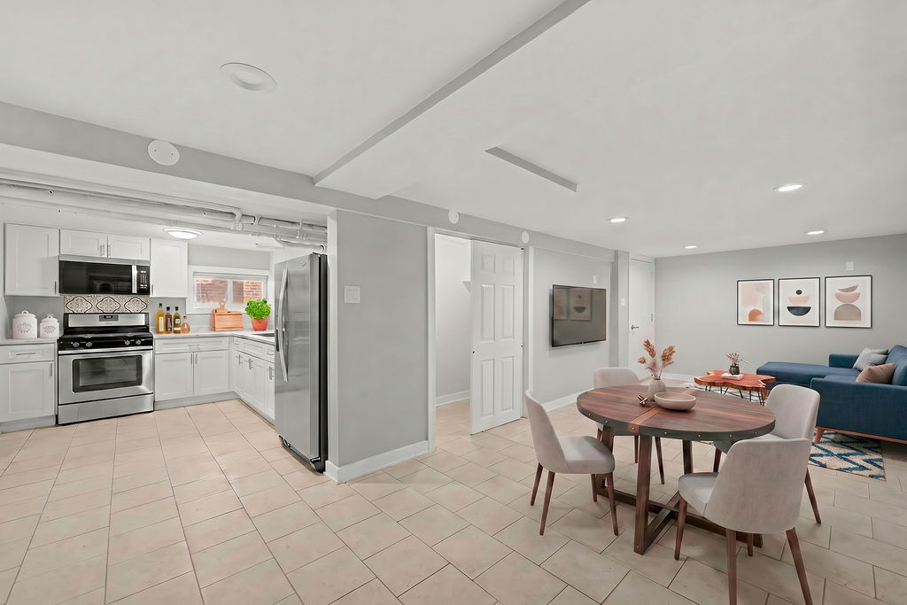 4945 West Addison Street Chicago, IL 60641 - Photo 8 of 47