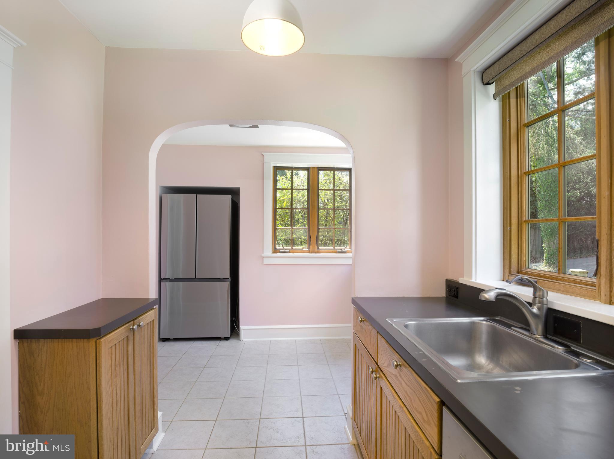 236 Rockglen Road Wynnewood, PA 19096 - Photo 15 of 38 Kitchen