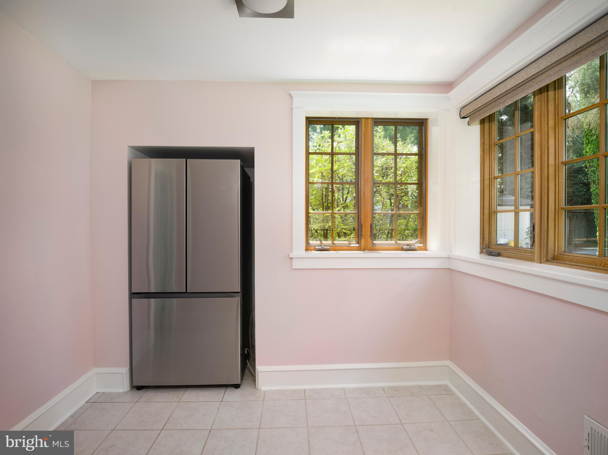 236 Rockglen Road Wynnewood, PA 19096 - Photo 16 of 38 Breakfast Area