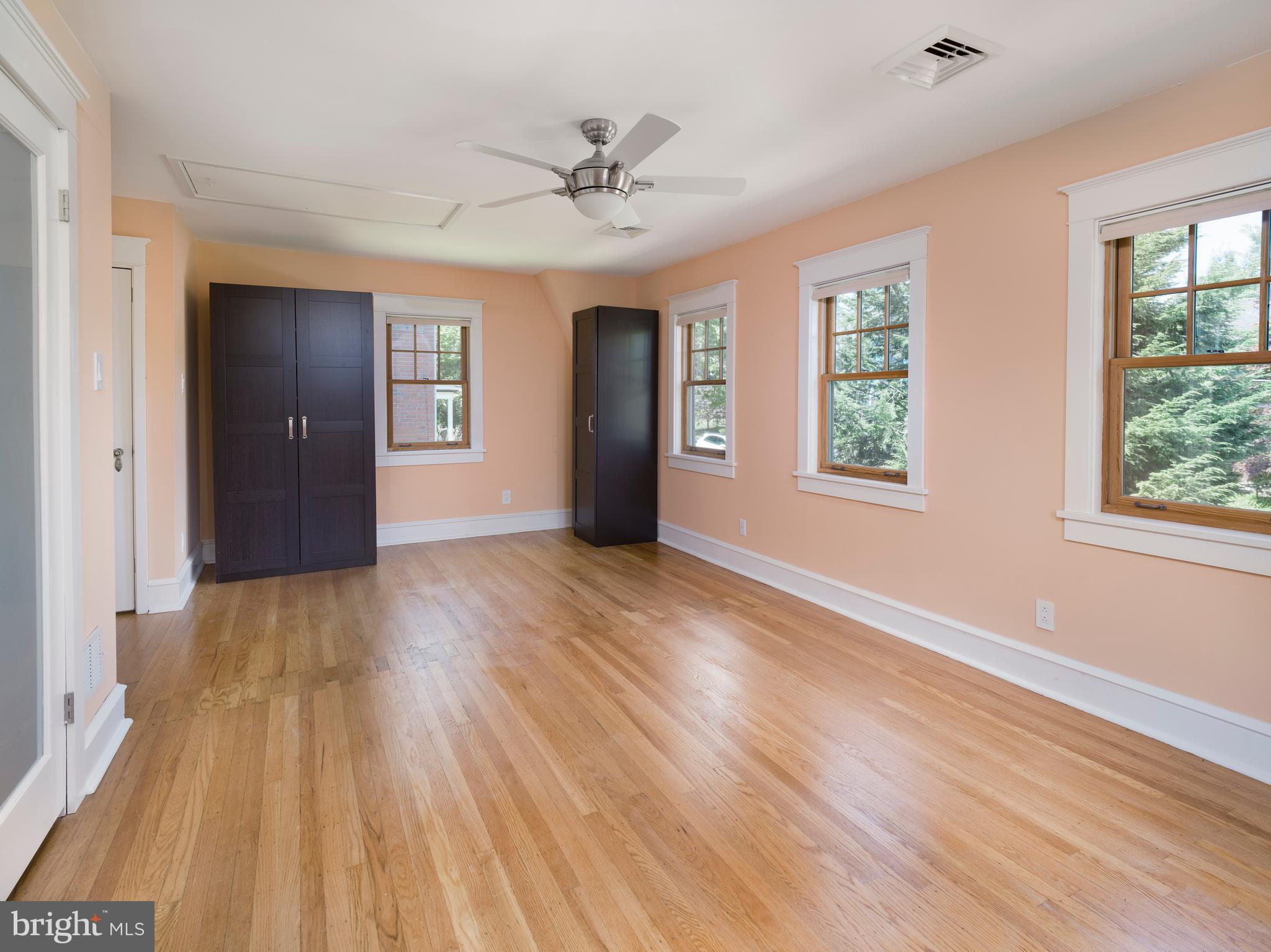 236 Rockglen Road Wynnewood, PA 19096 - Photo 21 of 38 Primary Bedroom