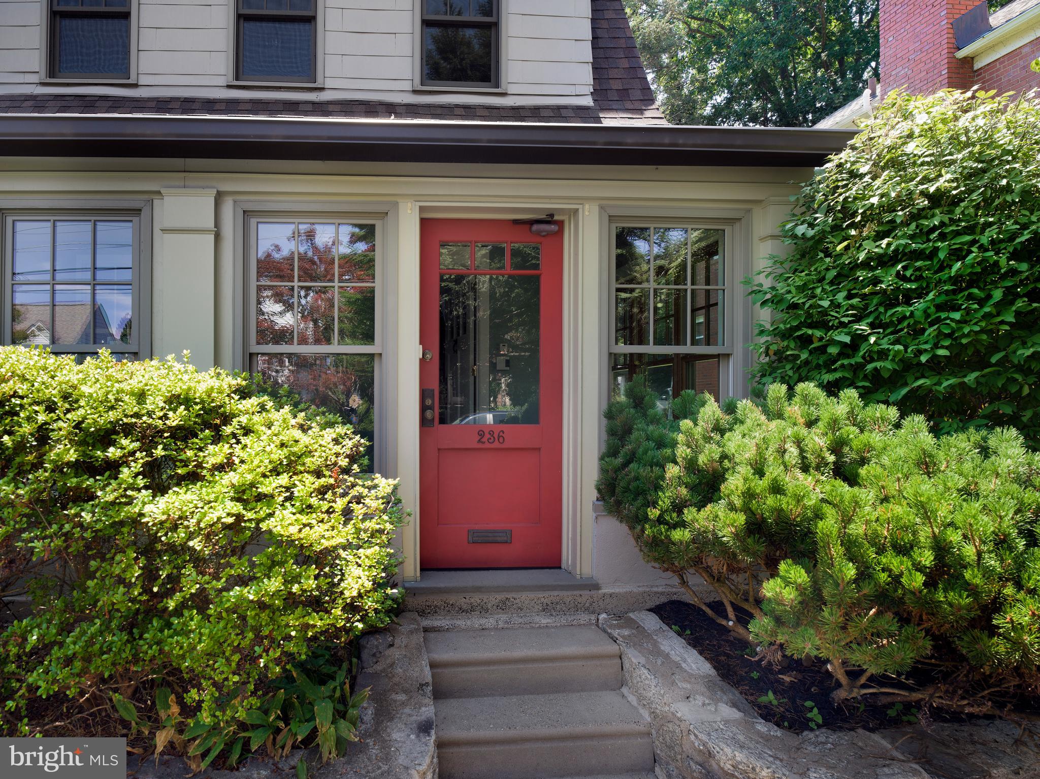236 Rockglen Road Wynnewood, PA 19096 - Photo 3 of 38 Front Entrance