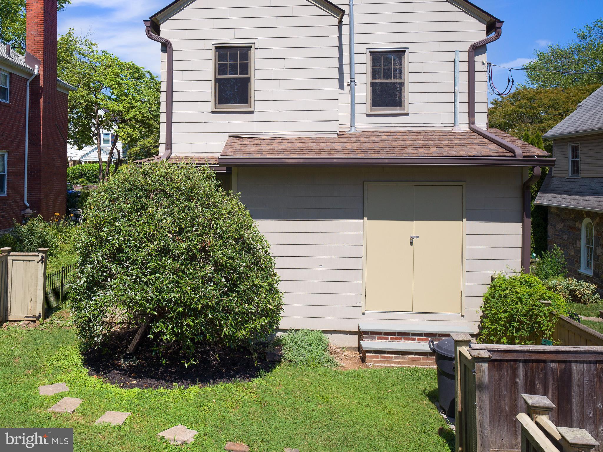 236 Rockglen Road Wynnewood, PA 19096 - Photo 36 of 38 Attached Shed
