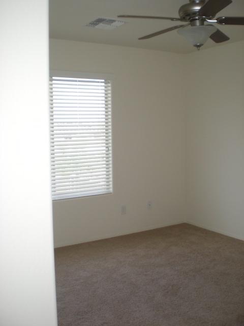 7312 West Beverly Road Laveen, AZ 85339 - Photo 9 of 10 BEDROOM3