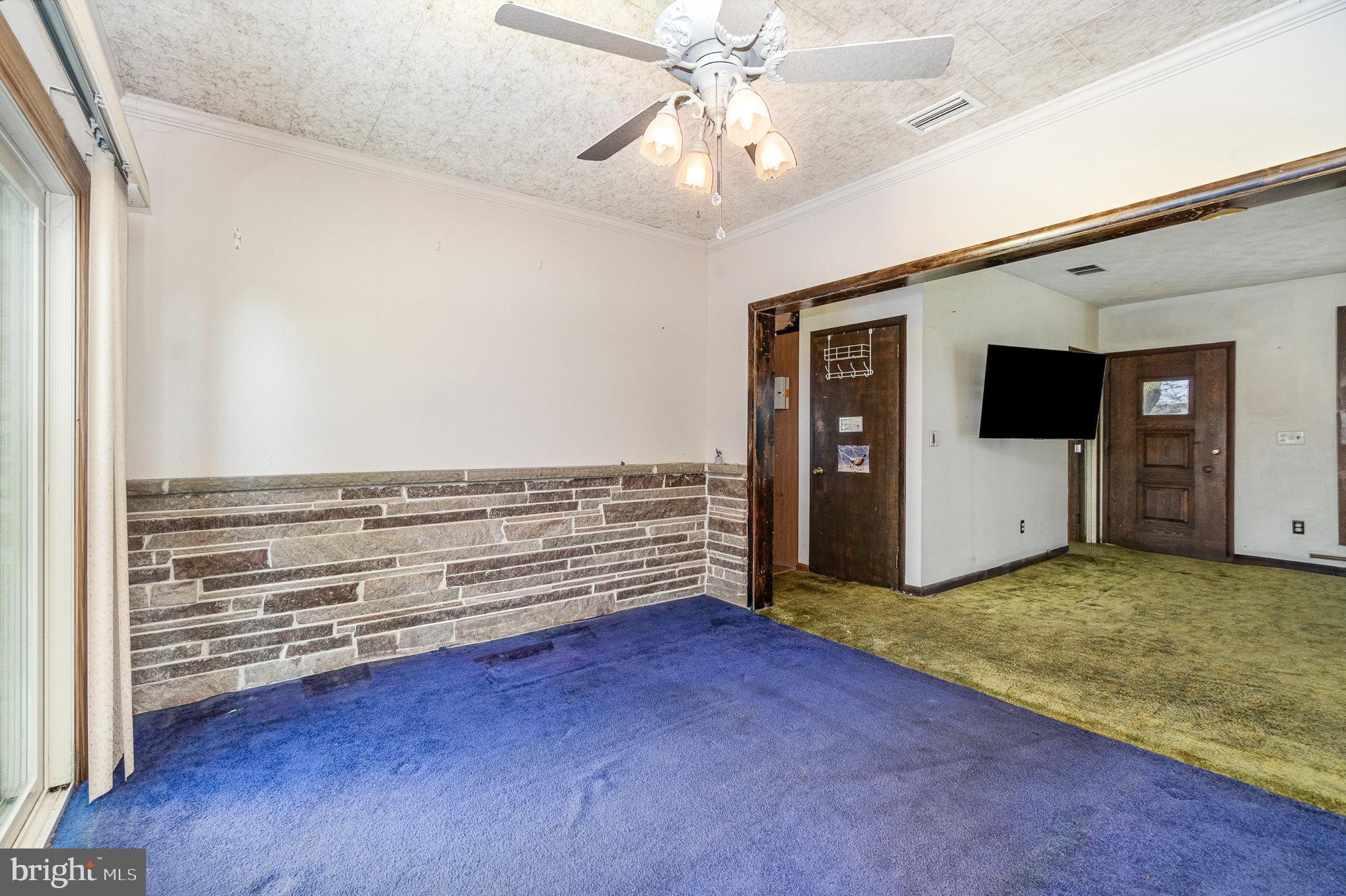 269 Country Club Road Carlisle, PA 17015 - Photo 11 of 30 Gallery Image 11