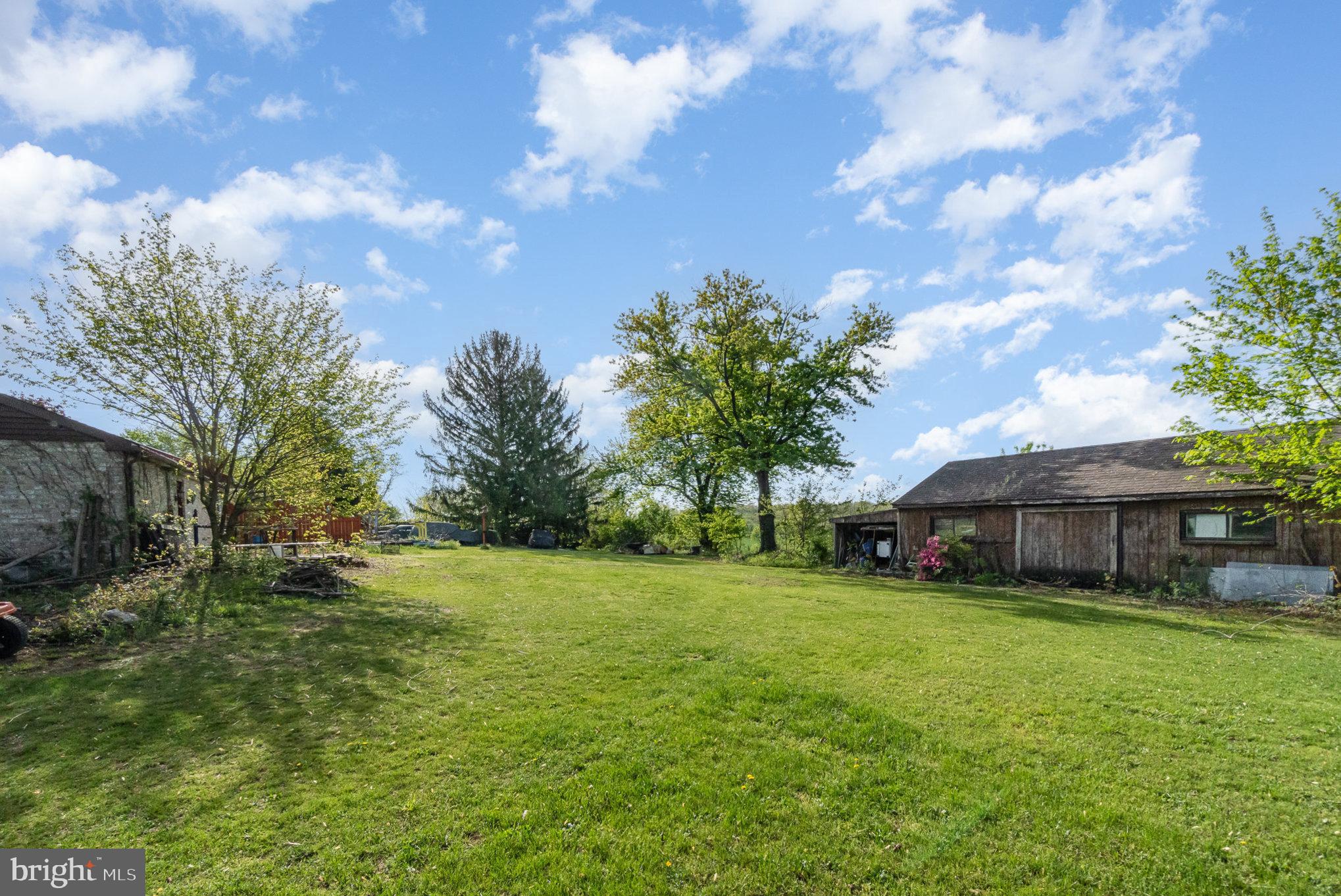 269 Country Club Road Carlisle, PA 17015 - Photo 29 of 30 Gallery Image 29