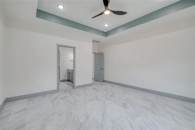 $370,000 | 204 Washington Street, Elgin, TX 78621