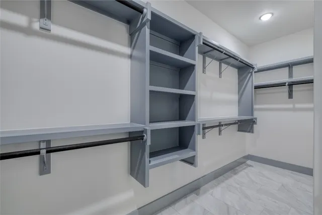 $370,000 | 204 Washington Street, Elgin, TX 78621