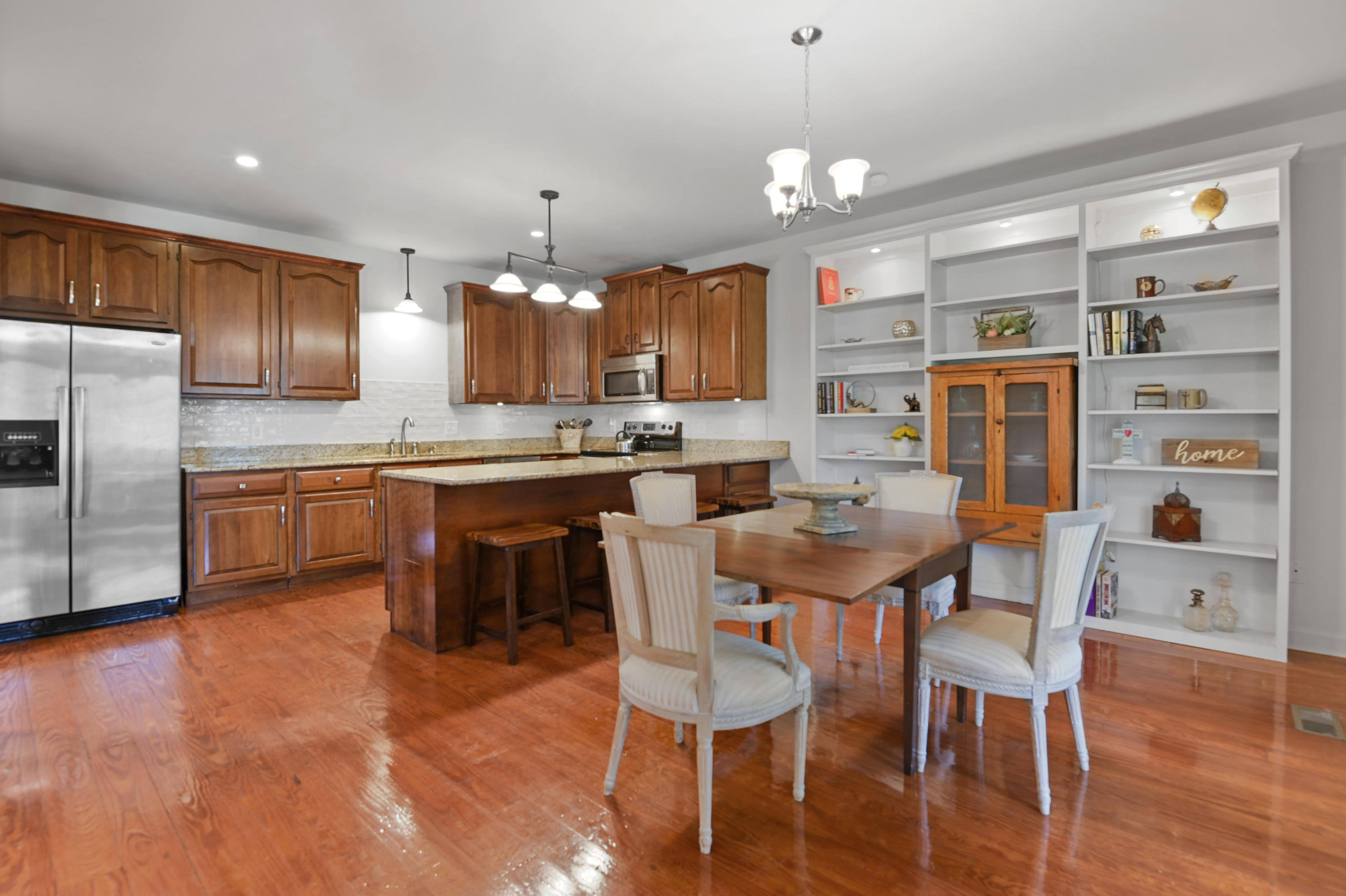 1541 Oak Landing Road Mount Pleasant, SC 29464 - Photo 11 of 40 1541 Oaklanding (21)