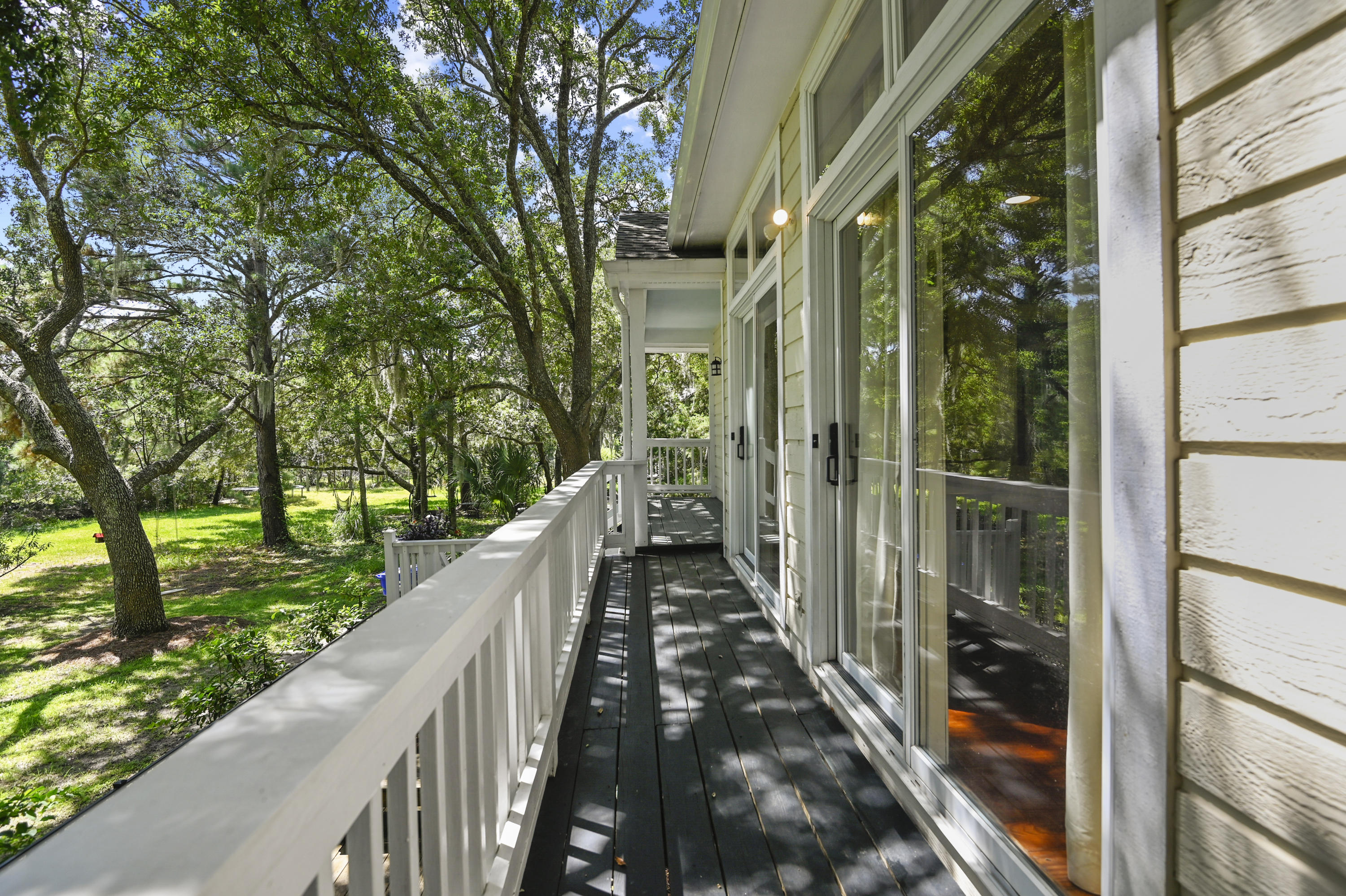 1541 Oak Landing Road Mount Pleasant, SC 29464 - Photo 32 of 40 1541 Oaklanding (33)