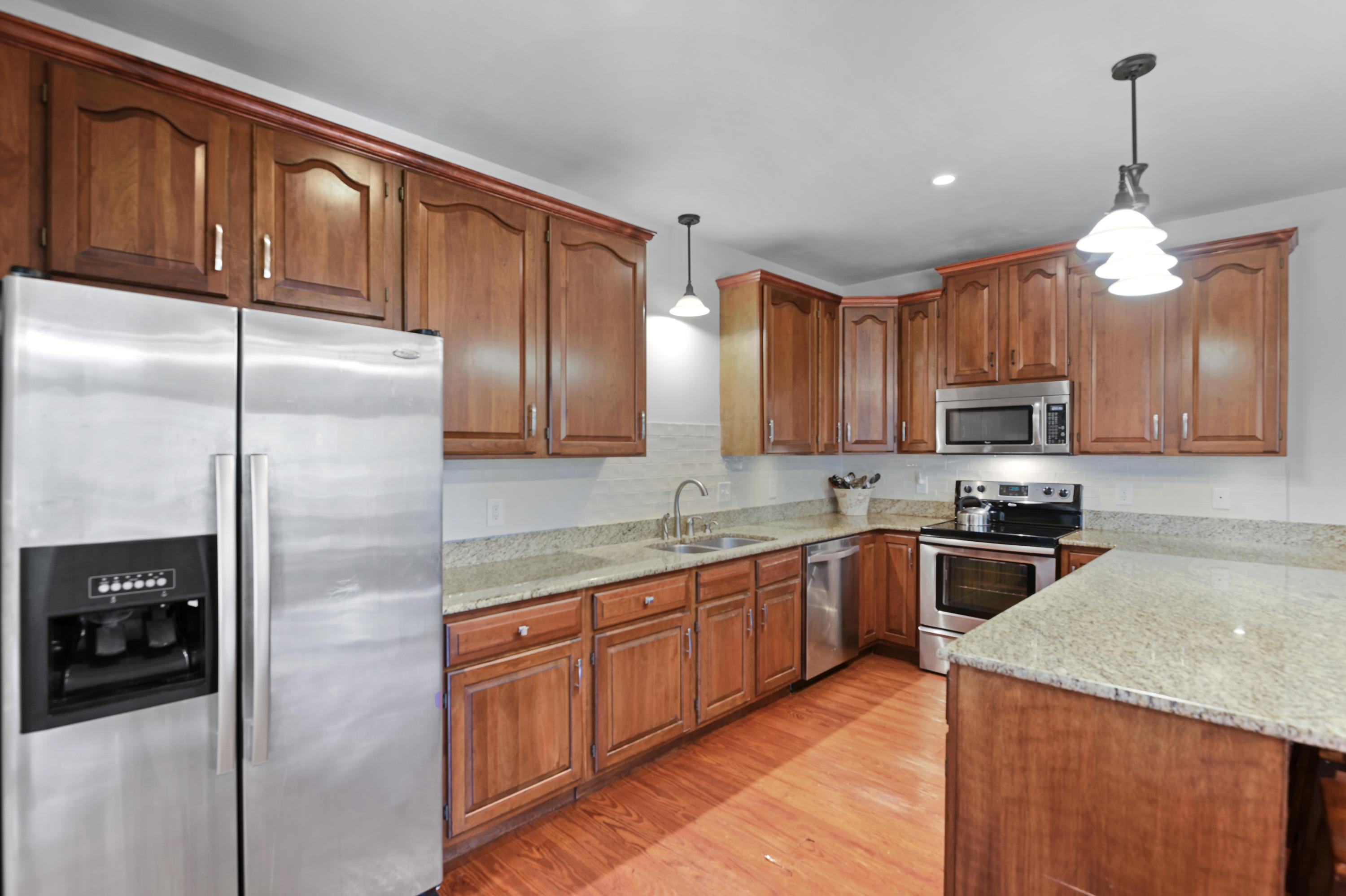 1541 Oak Landing Road Mount Pleasant, SC 29464 - Photo 10 of 40 1541 Oaklanding (23)