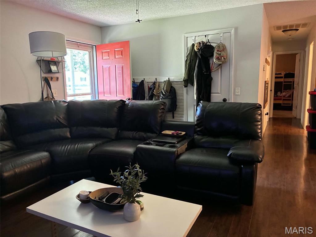 1000 Susan Street Dexter, MO 63841 - Photo 2 of 16