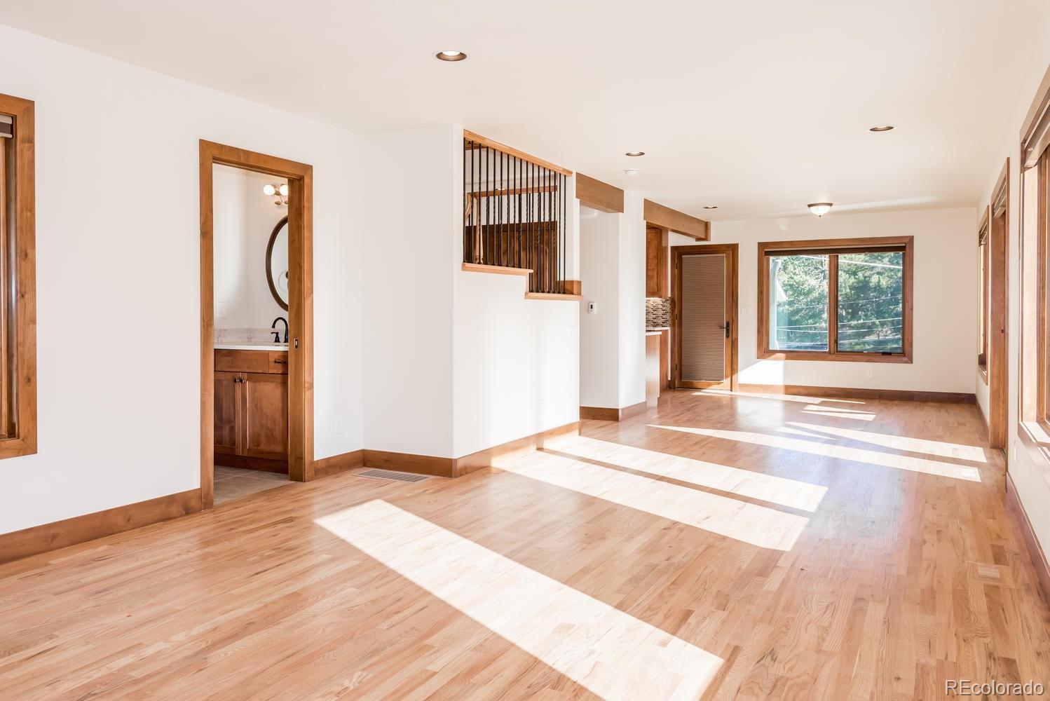 29552 Spruce Road Evergreen, CO 80439 - Photo 9 of 29 Gallery Image 9