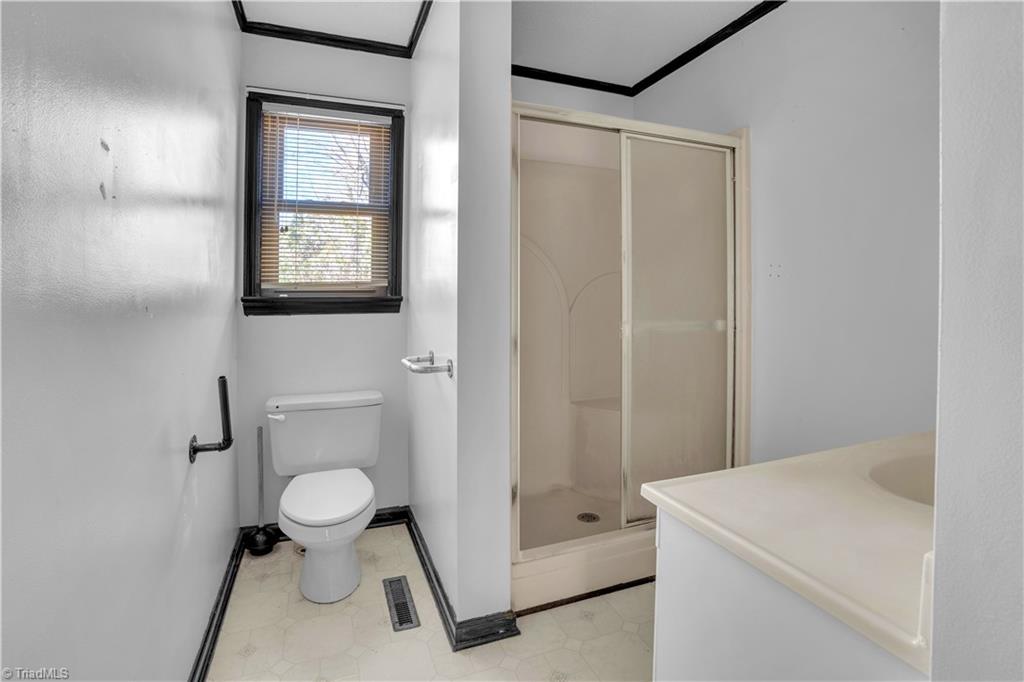 1931 Greenwood Road Asheboro, NC 27203 - Photo 18 of 30