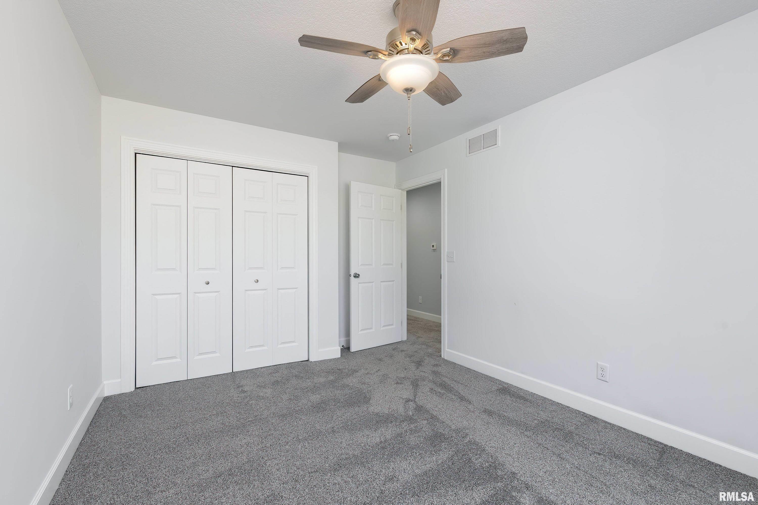 1237 Waverly Road Davenport, IA 52804 - Photo 22 of 31 Gallery Image 22