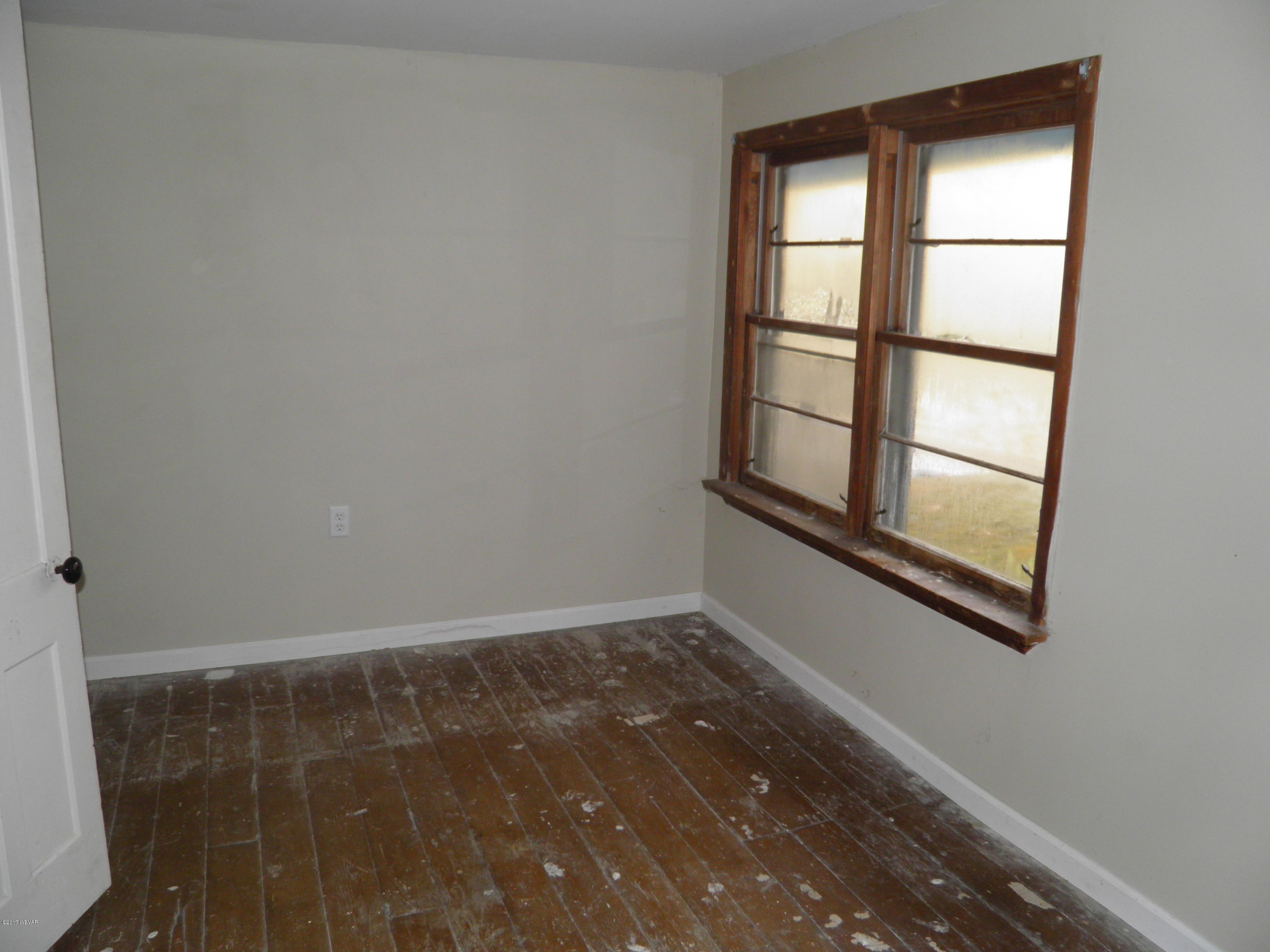 1311 Congdon Road Gillett, PA 16925 - Photo 6 of 25 P1211708