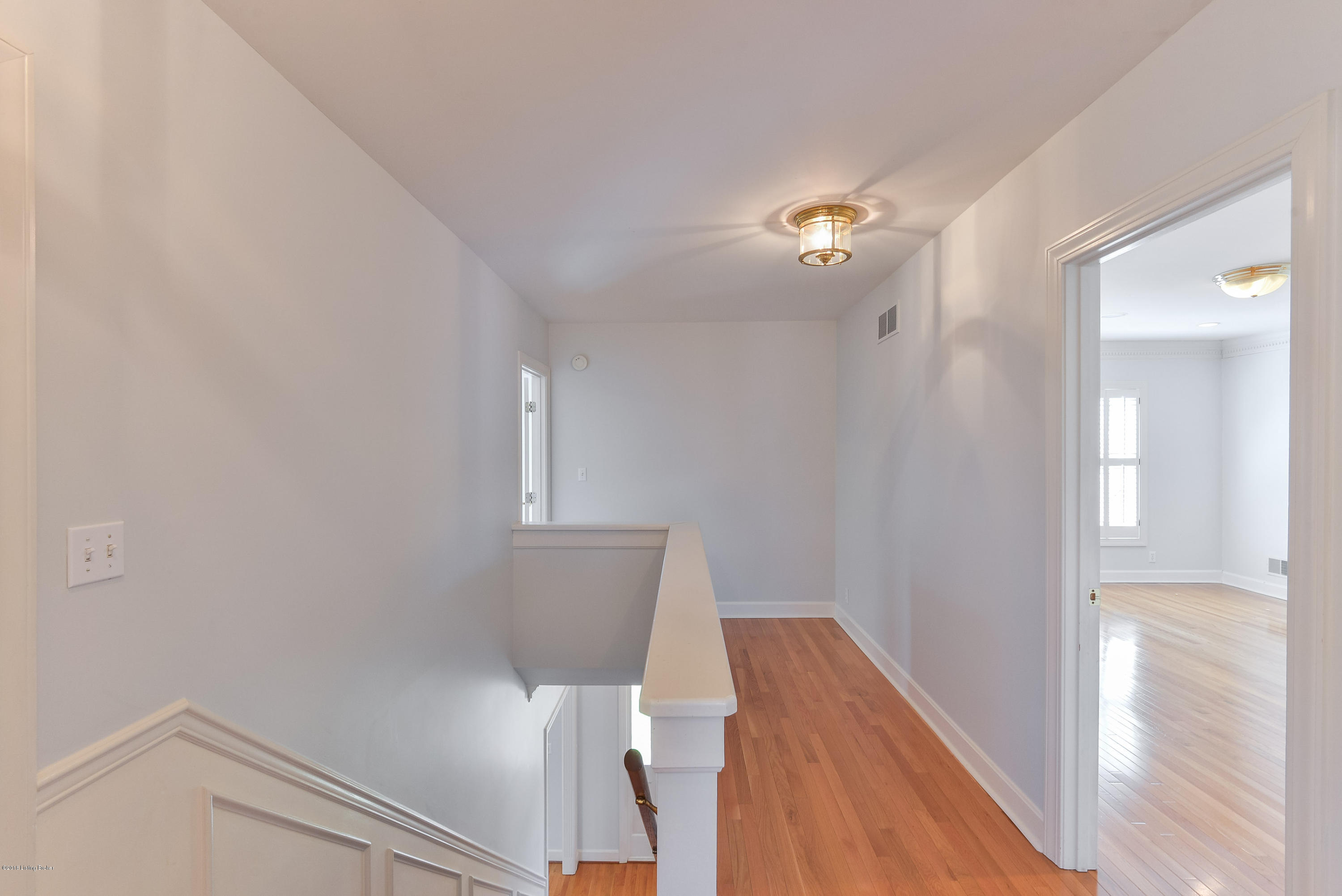 205 Pepperbush Road Louisville, KY 40207 - Photo 20 of 50 33 LSIR 20180315 5599