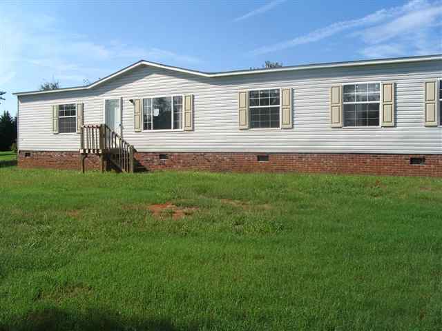 1210 Slaton Road Townville, SC 29689 - Photo 1 of 3 Gallery Image 1