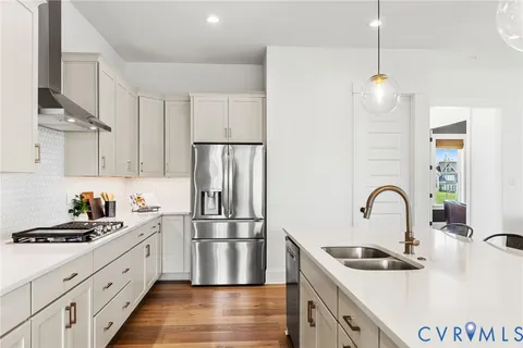$860,000 | 3824 Bellstone Drive, Midlothian, VA 23112