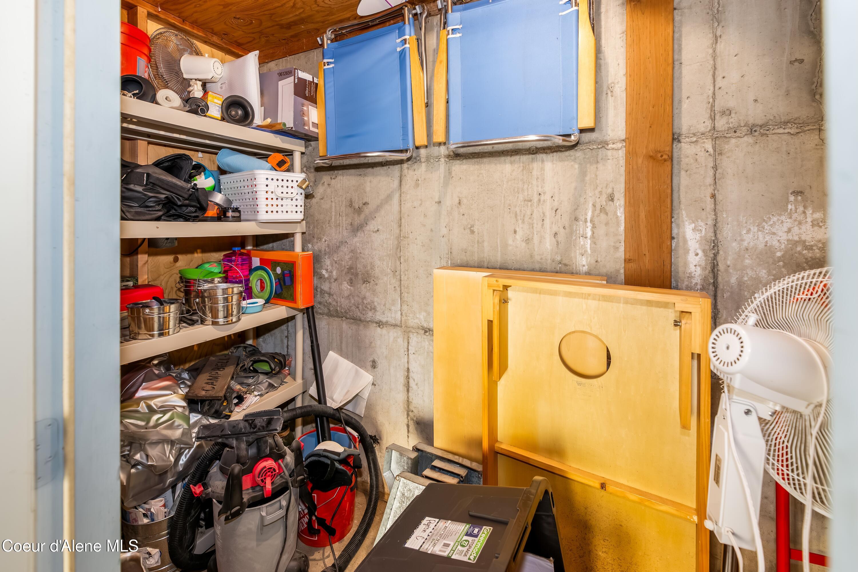 328 Bayview Drive Coolin, ID 83821 - Photo 29 of 35 Inside Storage Area