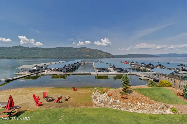 $775,000 | 328 Bayview Drive, Coolin, ID 83821