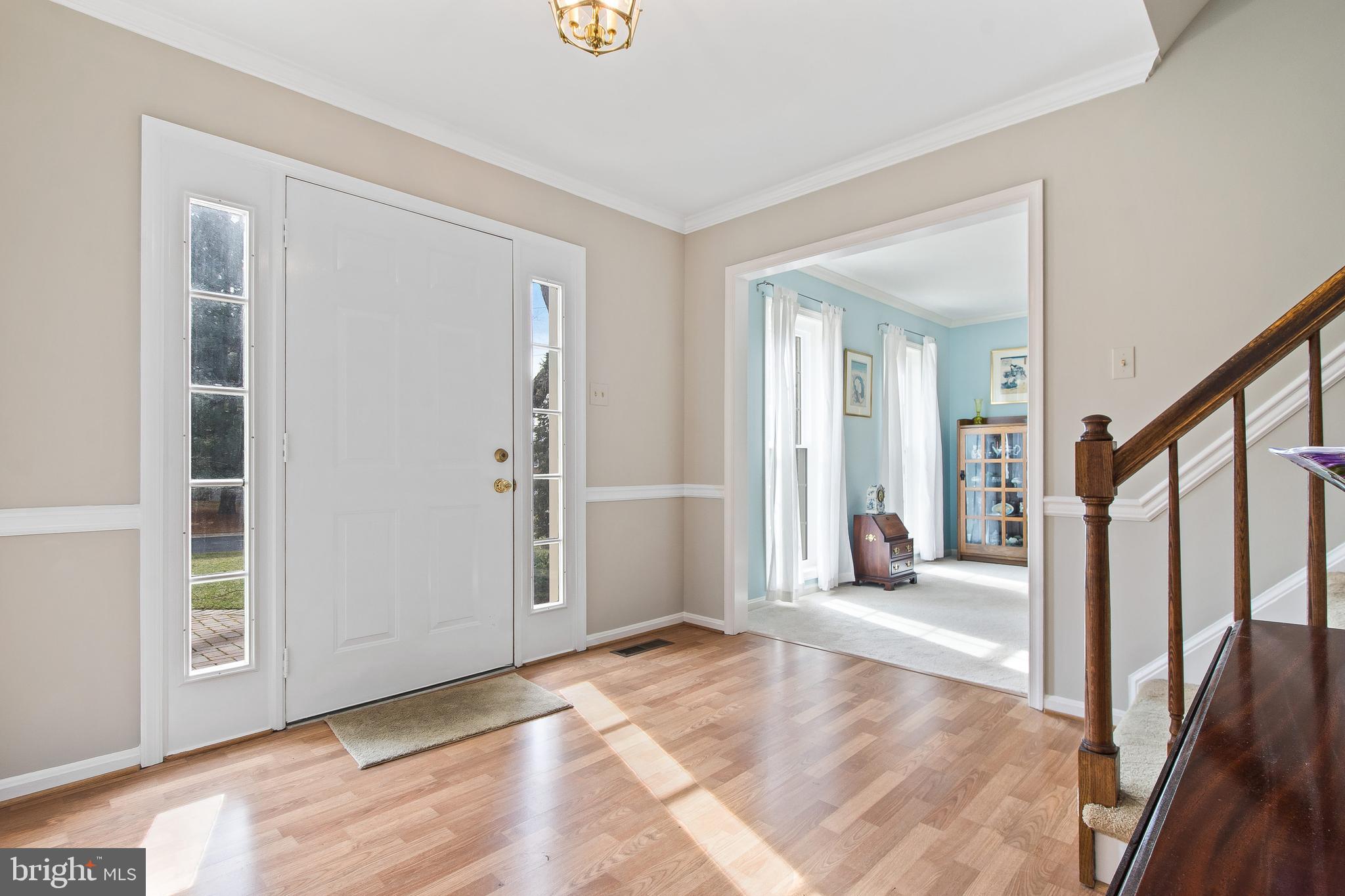 13813 Turnmore Road Silver Spring, MD 20906 - Photo 4 of 38 Entrance Foyer