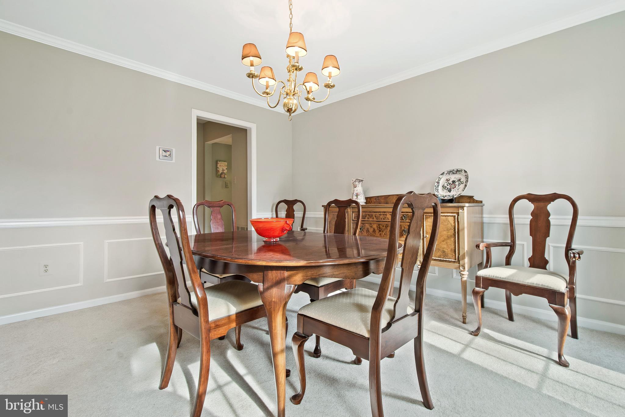 13813 Turnmore Road Silver Spring, MD 20906 - Photo 9 of 38 Formal Dining Room