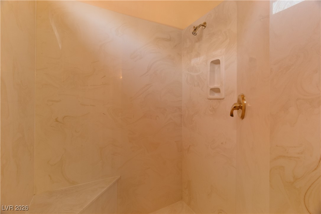 1210 Country Club Drive Laughlin, NV 89029 - Photo 24 of 80 Full Primary bath with a marble finish shower