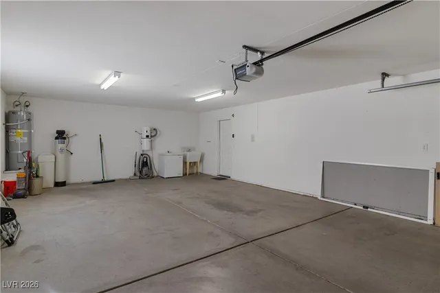 $339,900 | 1210 Country Club Drive, Laughlin, NV 89029