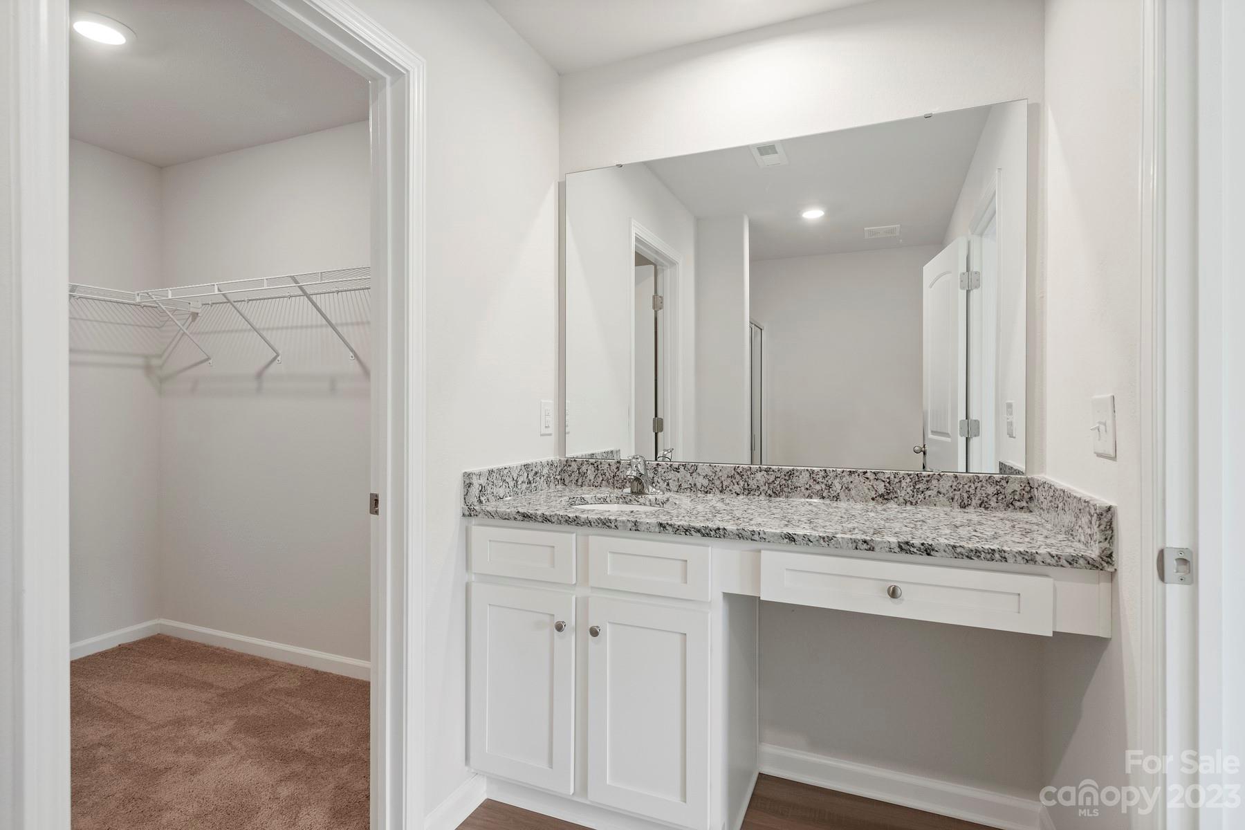 1649 Nia Road Charlotte, NC 28215 - Photo 14 of 17 Gallery Image 14