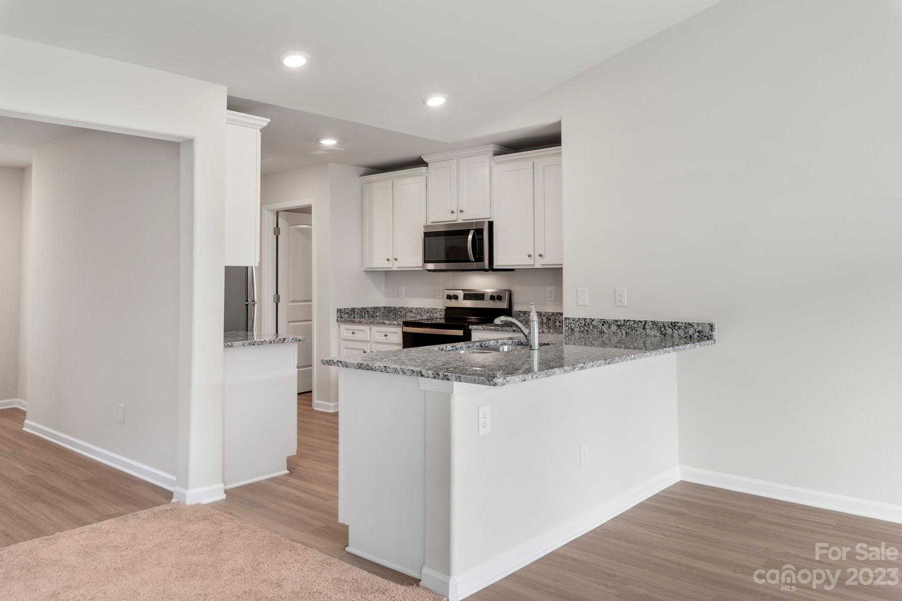 1649 Nia Road Charlotte, NC 28215 - Photo 6 of 17 Gallery Image 6