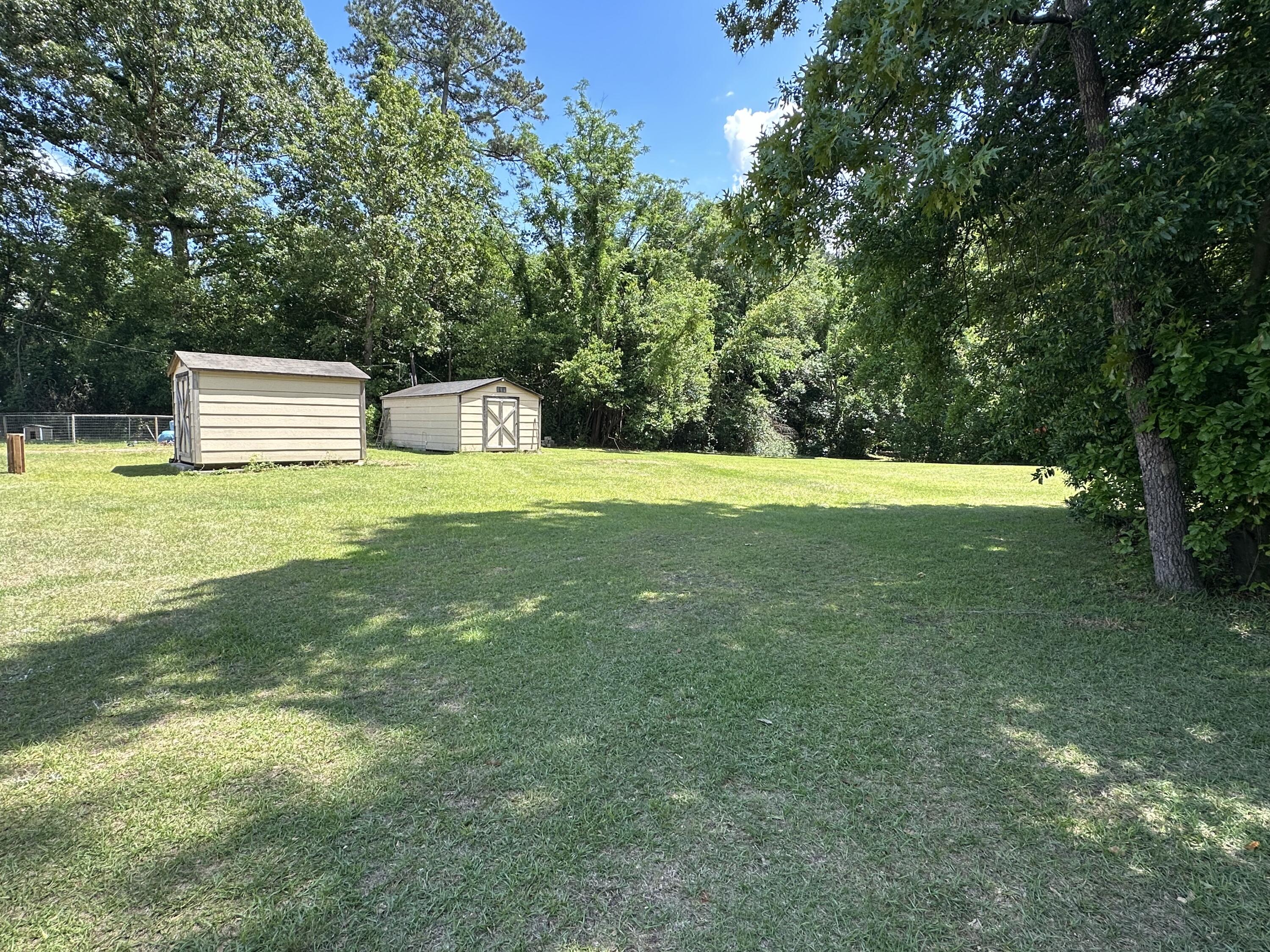 470 Old River Road Elloree, SC 29047 - Photo 8 of 27 IMG_4242