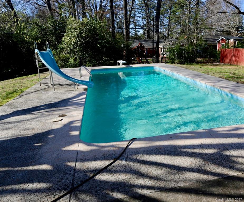 910 Lansdowne Road Charlotte, NC 28270 - Photo 12 of 20 Gallery Image 12