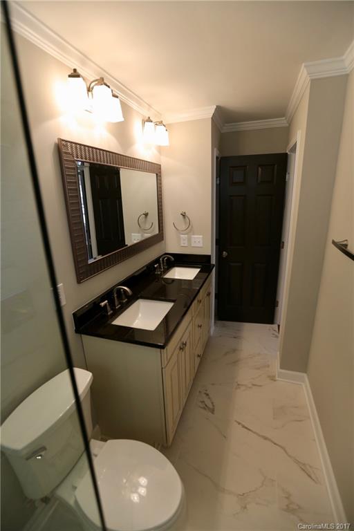 910 Lansdowne Road Charlotte, NC 28270 - Photo 14 of 20 Gallery Image 14