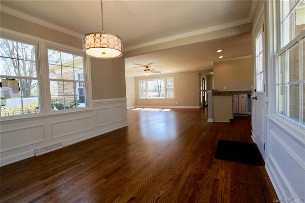 910 Lansdowne Road Charlotte, NC 28270 - Photo 8 of 20 Gallery Image 8