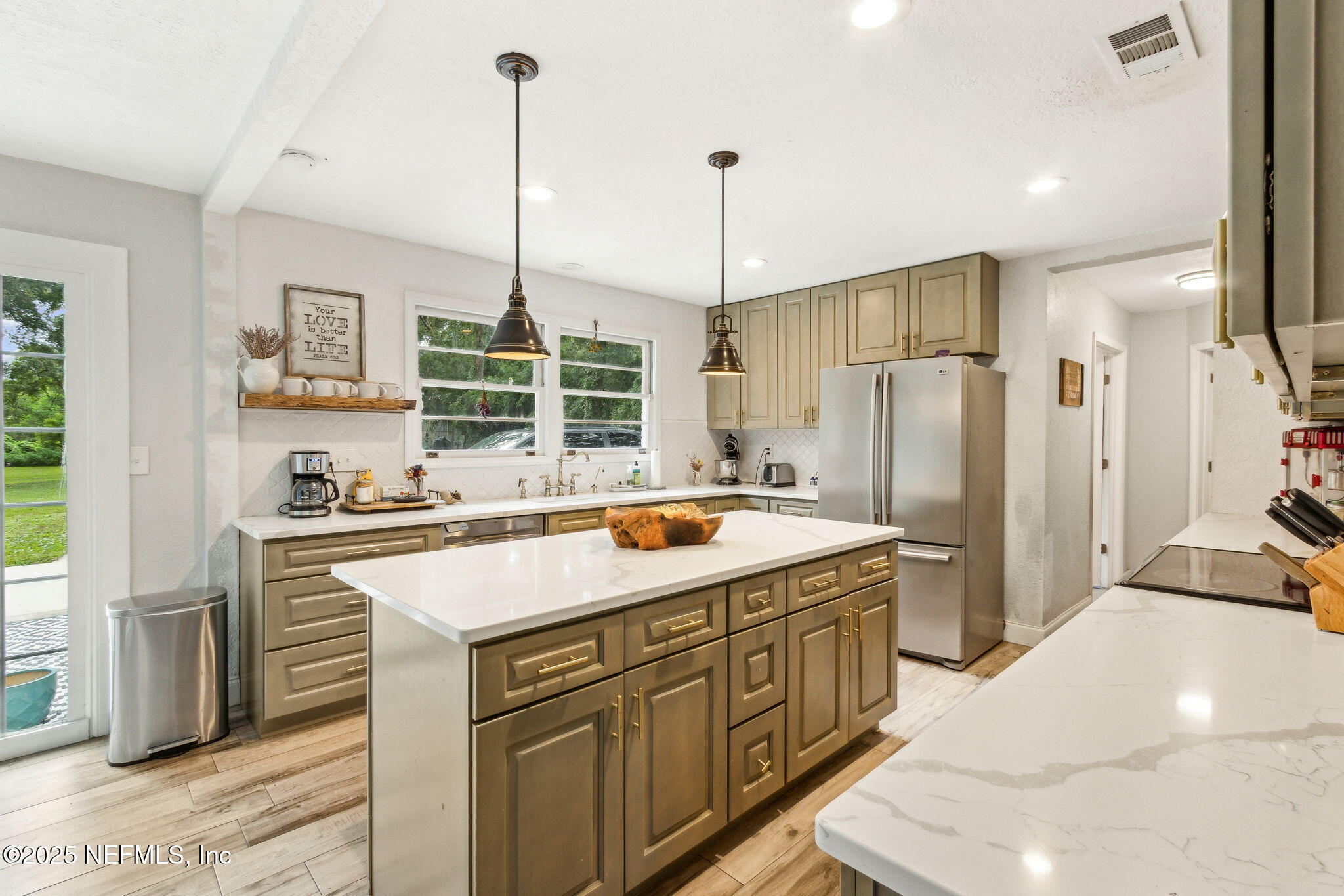 1625 E Road Jacksonville, FL 32216 - Photo 18 of 63 18-web-or-mls-33_1625 E Rd