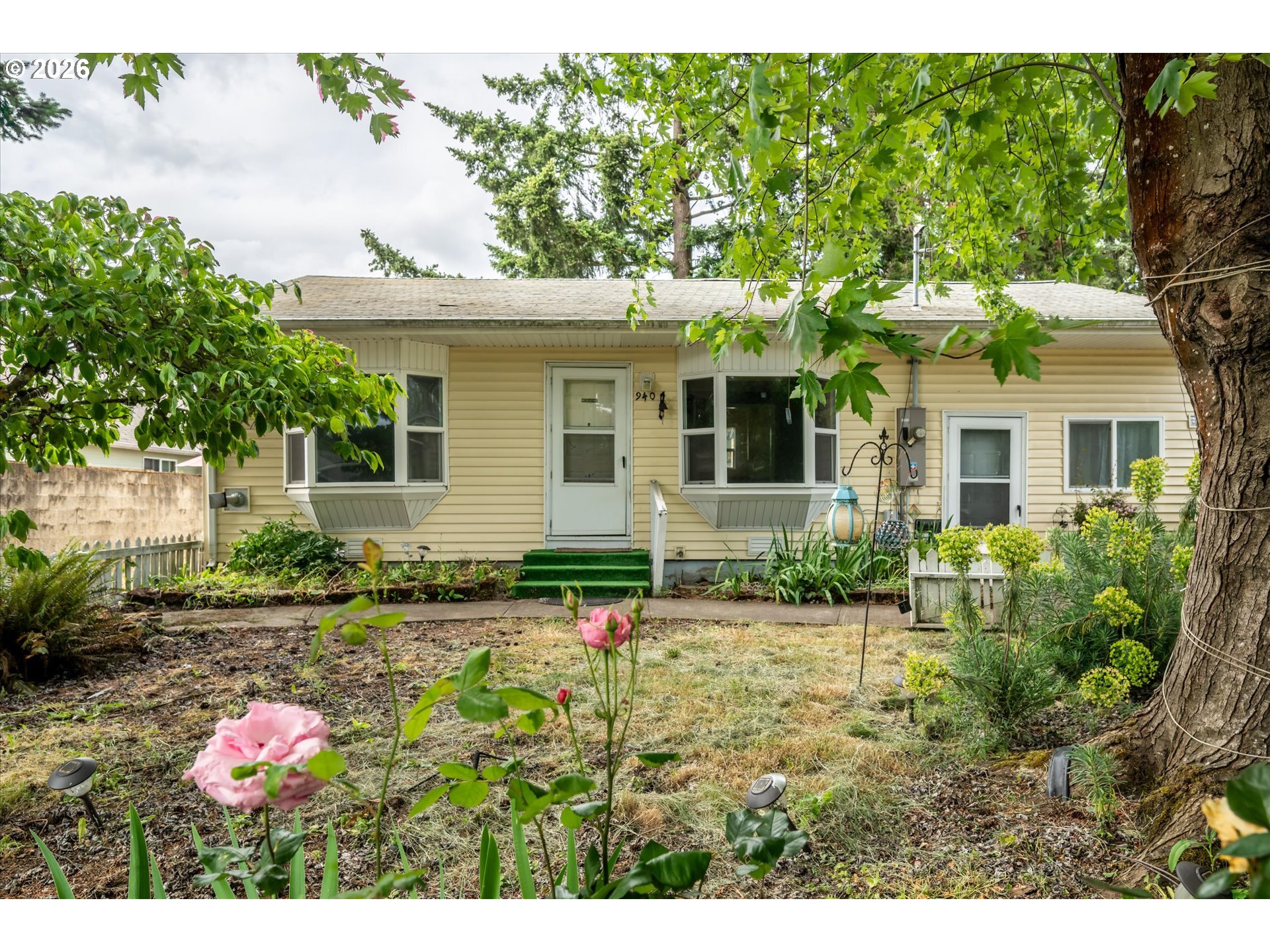 940 West M Street Springfield, OR 97477 - Photo 4 of 32