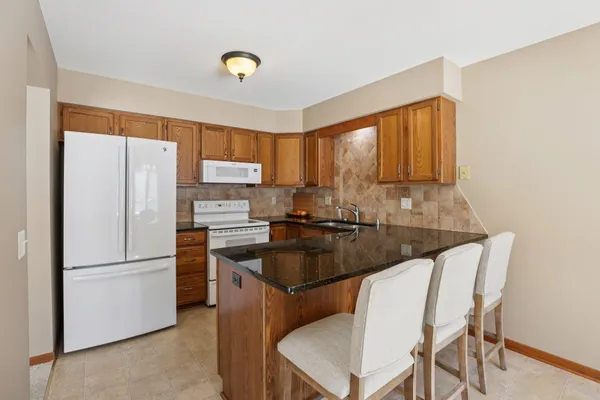 $284,900 | 208 Creek Edge Court, Waunakee, WI 53597