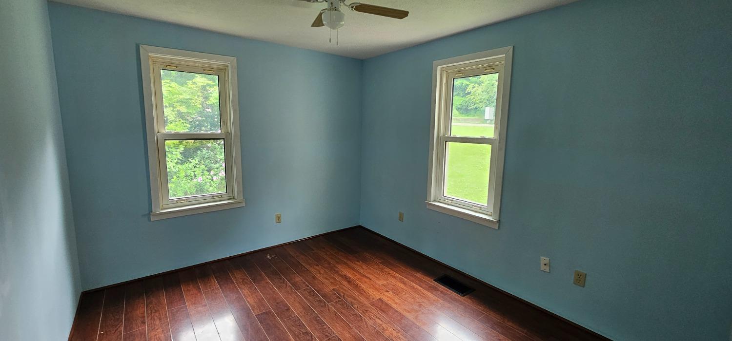 129 Spring Street Connersville, IN 47331 - Photo 8 of 11