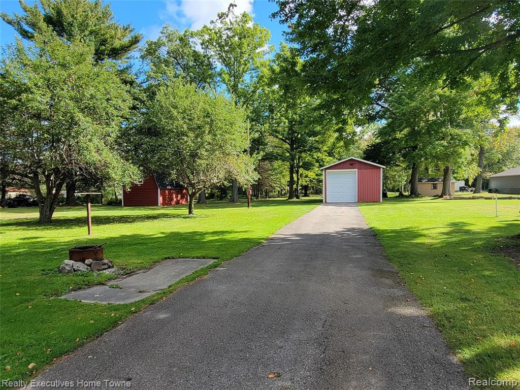 3940 State Road Fort Gratiot, MI 48059 - Photo 5 of 18