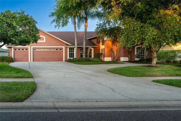 $800,000 | 17005 Equestrian Trail, Odessa, FL 33556