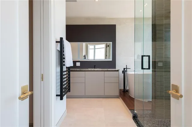 $2,600,000 | 1065 Peachtree Street Northeast, Unit 3504, Atlanta, GA 30309