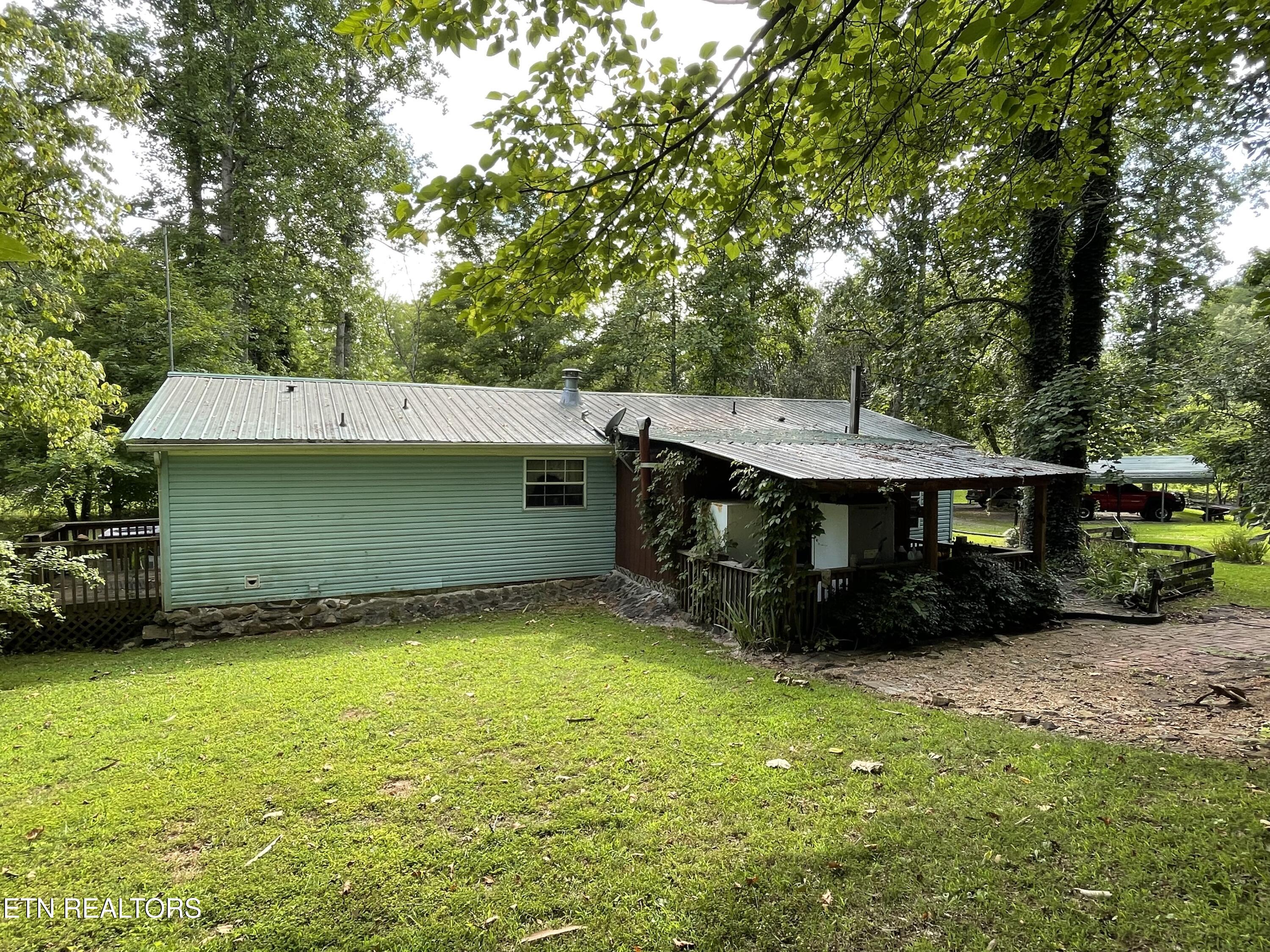 3000 Fairview Road Madisonville, TN 37354 - Photo 4 of 54 IMG_5578