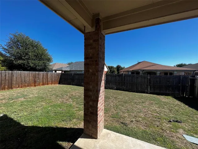 $2,600 | 6200 Kristen Drive, Fort Worth, TX 76131