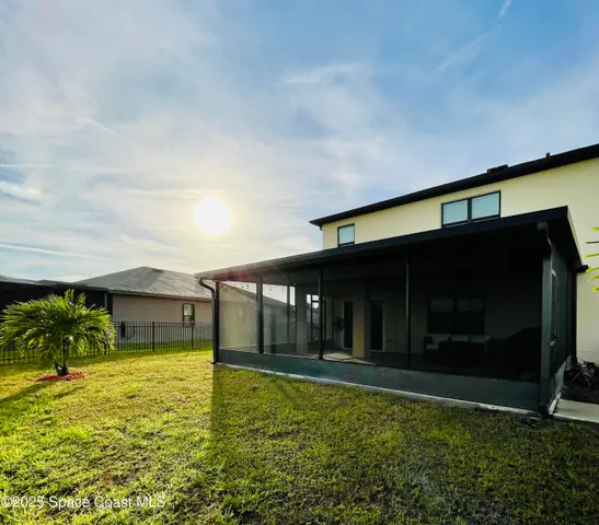 $2,600 | 7351 Amethyst Avenue, Grant, FL 32949