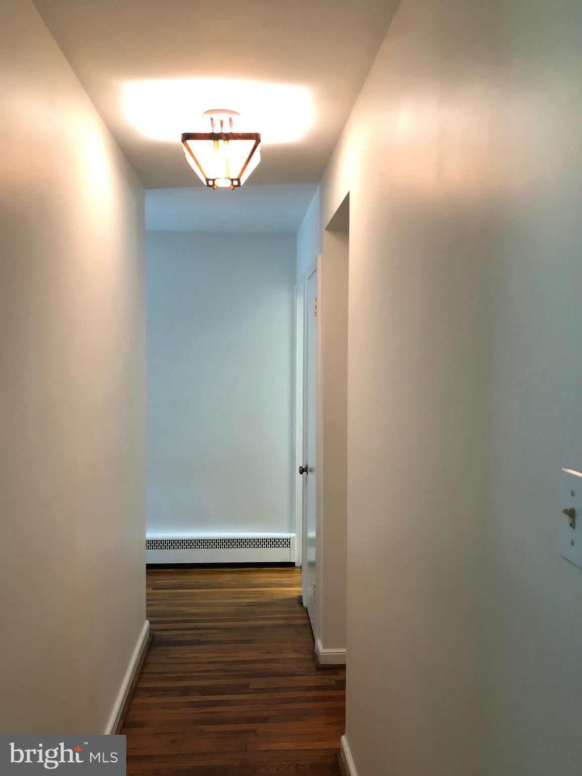 739 Weadley Road Radnor, PA 19087 - Photo 16 of 19 Hallway