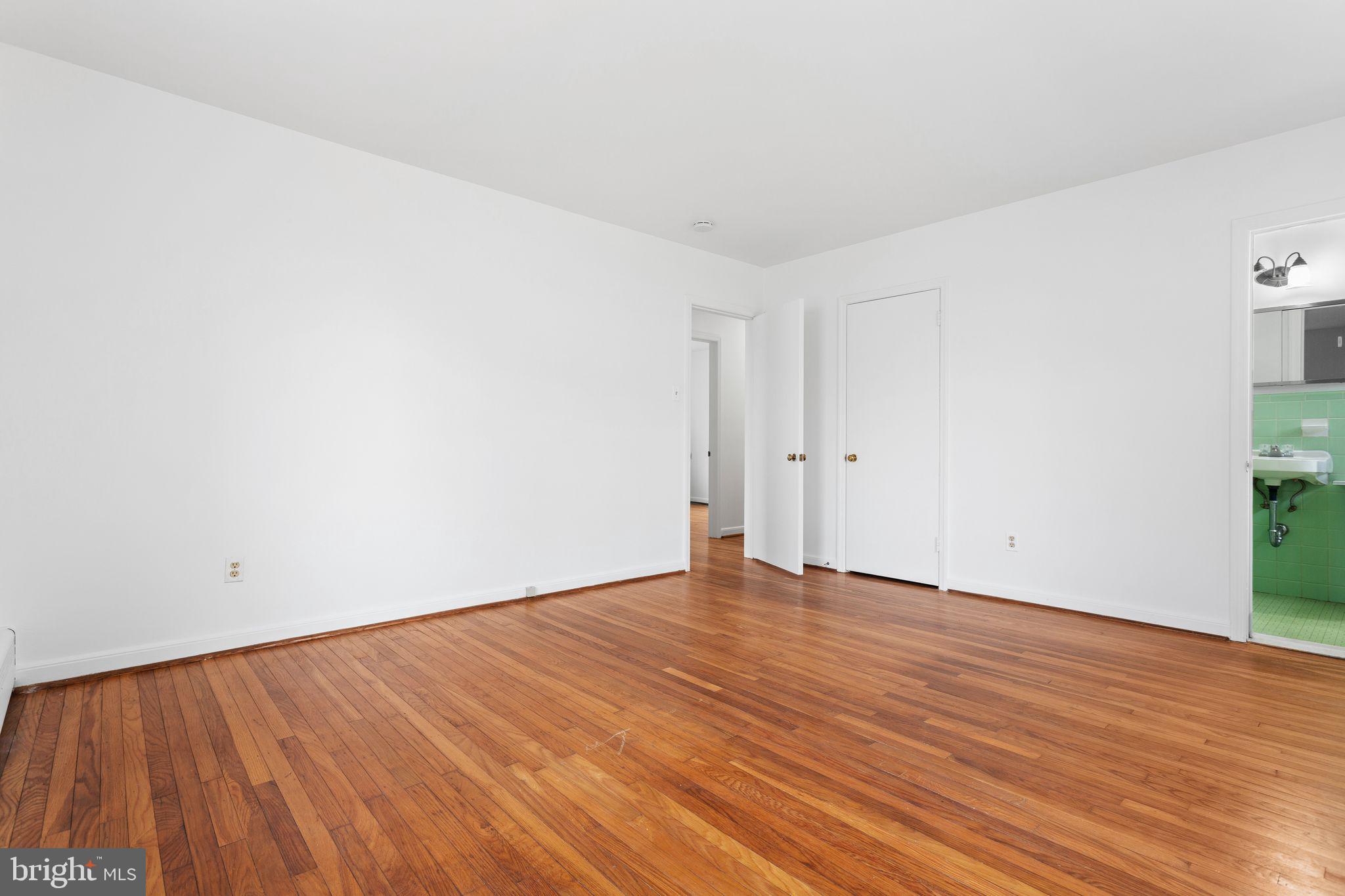 739 Weadley Road Radnor, PA 19087 - Photo 10 of 21 Primary Bedroom