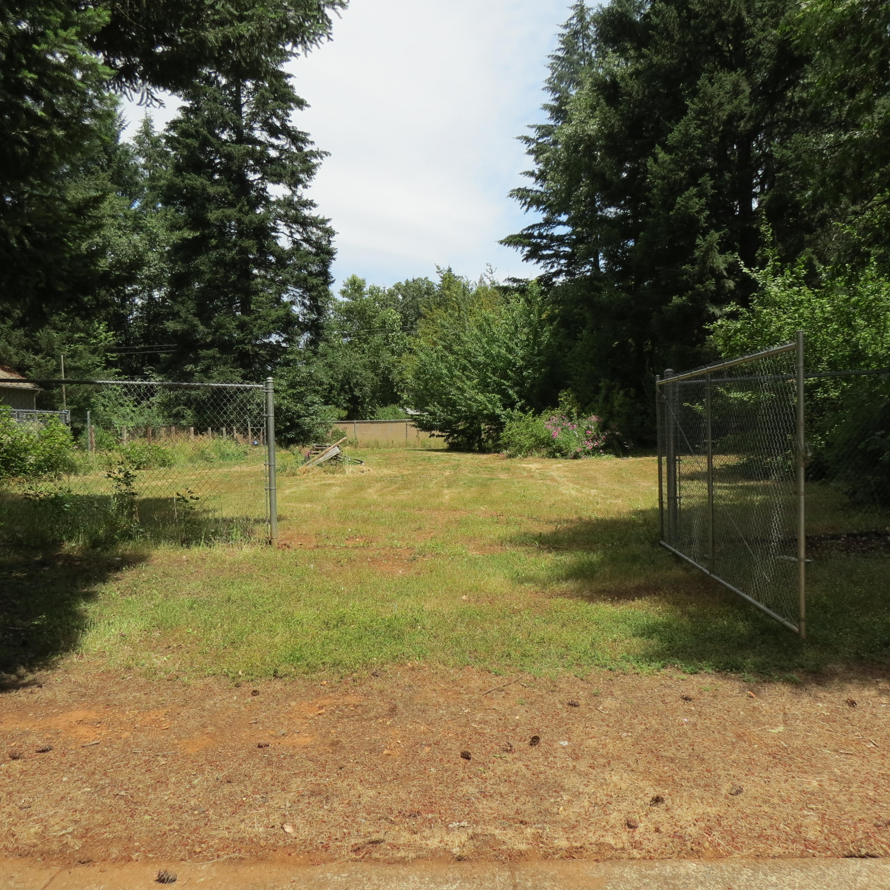 422 Addison Lane Cave Junction, OR 97523 - Photo 15 of 16 BD9BBB5F-E14A-4654-BE30-0E5F2FF98164